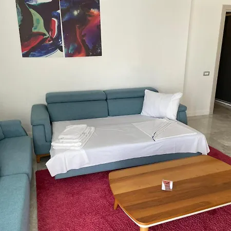 White Tower Privat 503 Apartment *