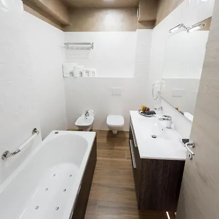 White Tower Privat 503 Apartment