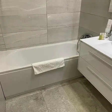 White Tower Privat 503 Mamaia