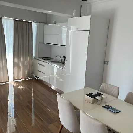 Apartment White Tower Privat 503