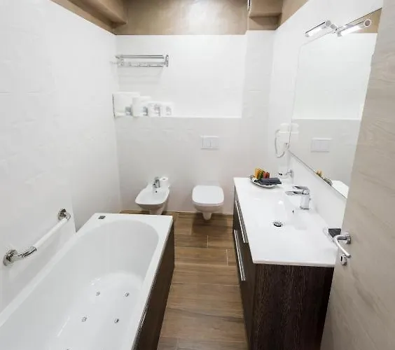 White Tower Privat 503 דירה